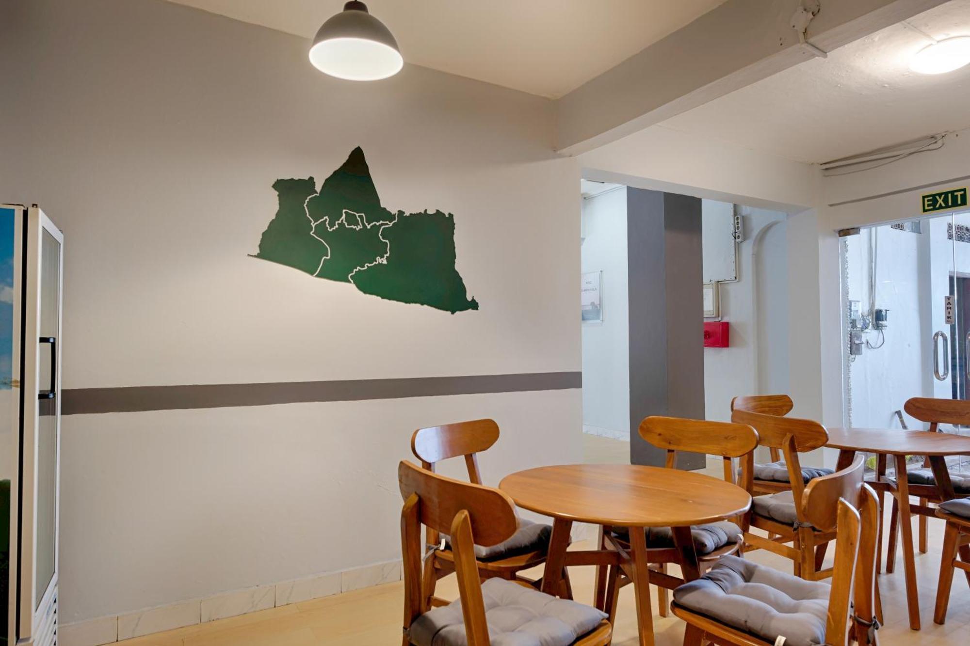 Hubs Hostel Джокякарта Екстериор снимка