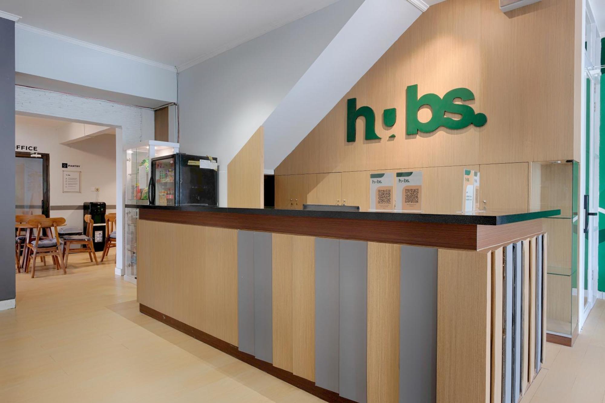 Hubs Hostel Джокякарта Екстериор снимка